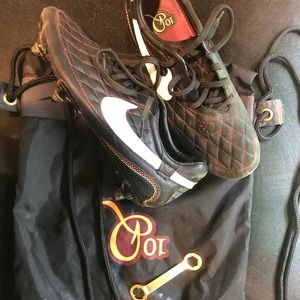 Nike Ronaldinho soccer cleats (mens 8) RARE